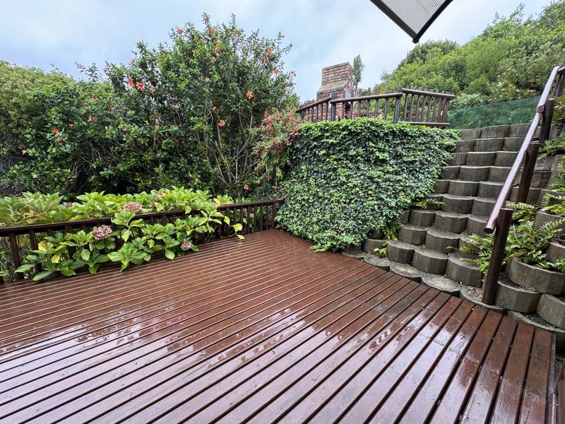 7 Bedroom Property for Sale in Outeniqua Strand Western Cape